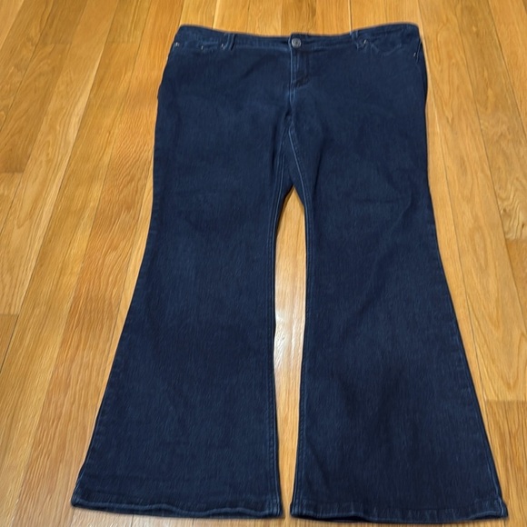 torrid Denim - Torrid women’s super stretch luxe slim boot size 16R.